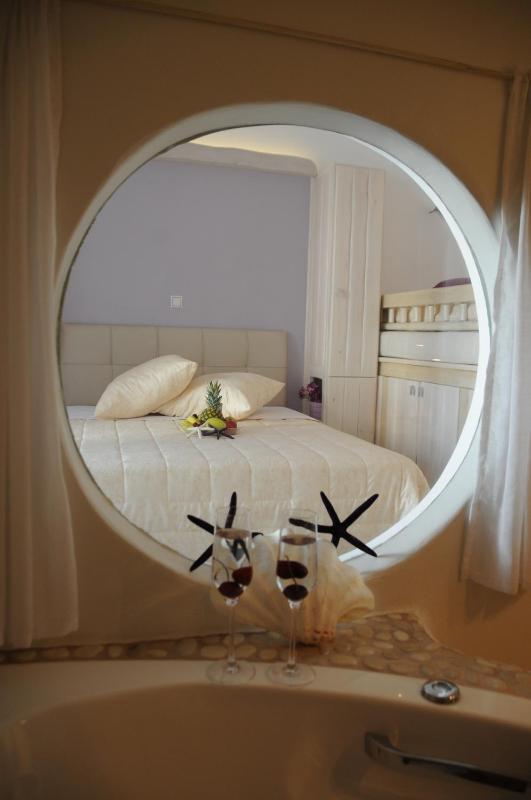 Starlight Luxury Studios - image 8