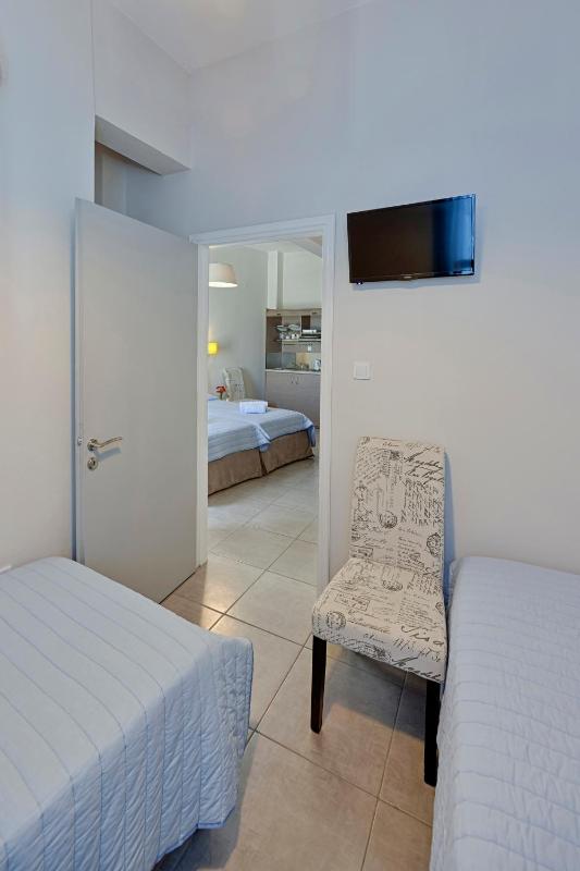 Family Two-Bedroom Suite image 2