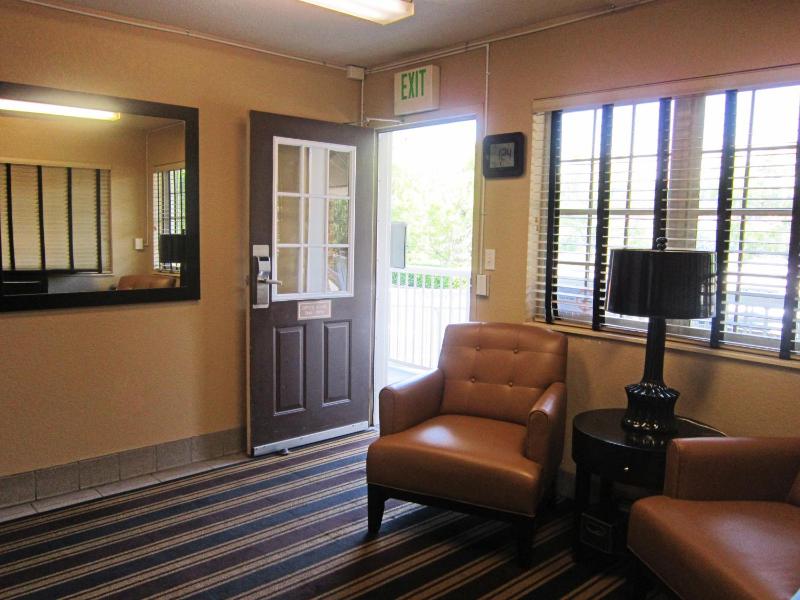 Extended Stay America Suites - Seattle - Tukwila - image 4