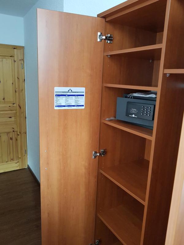 Single Room image 3