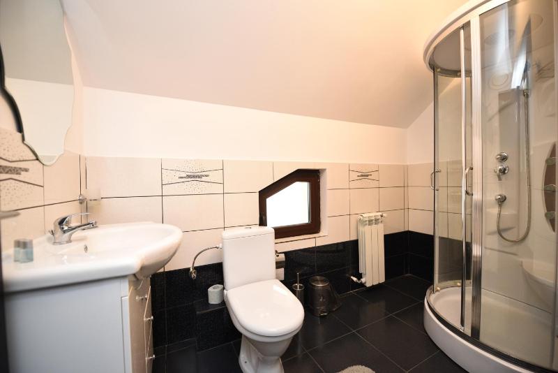Triple Room image 2