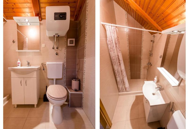 Double Room with Private Bathroom image 1