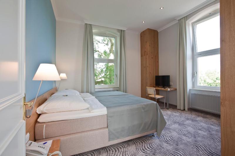 Suite image 2