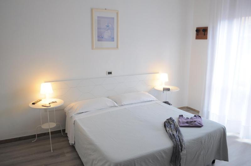 Triple Room image 2