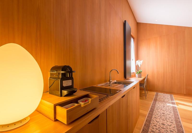 Superior Apartment image 3