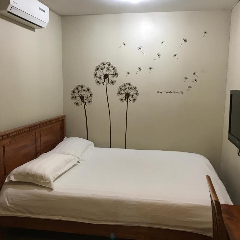 SE Hotel - image 2