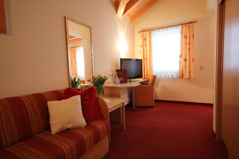 Triple Room image 4