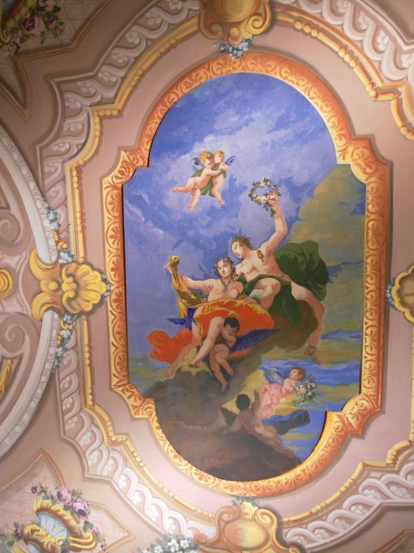 Superior Suite image 2