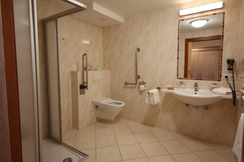 Triple Room image 3