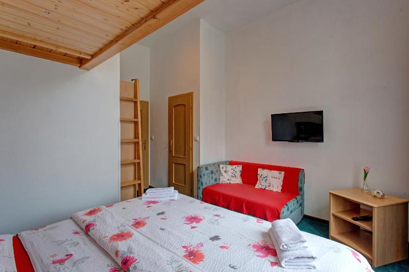 Double Room image 2