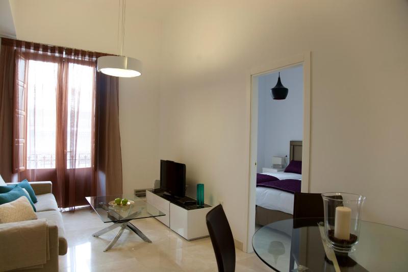 BiBo Suites Gran Vía - image 16