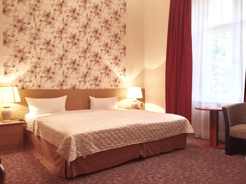 Hotel Castell am Kurfürstendamm - image 13