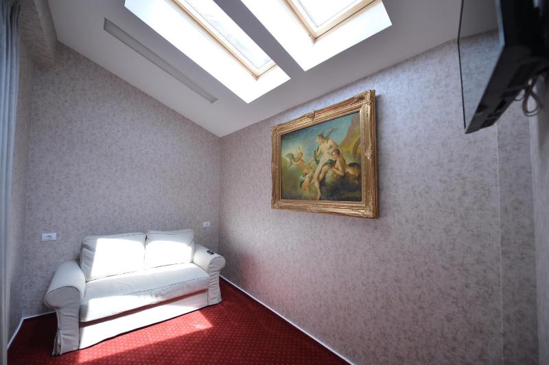 Noblesse Boutique Resort - image 21