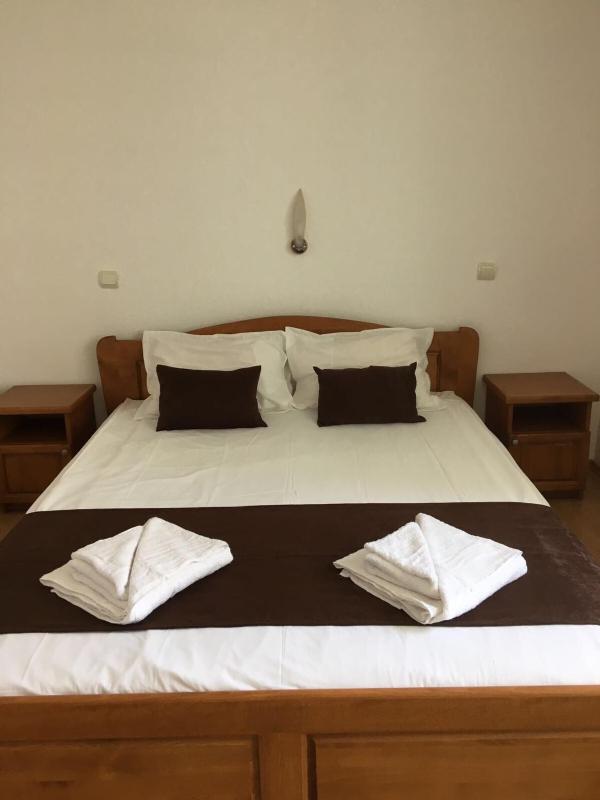 Double or Twin Room image 2