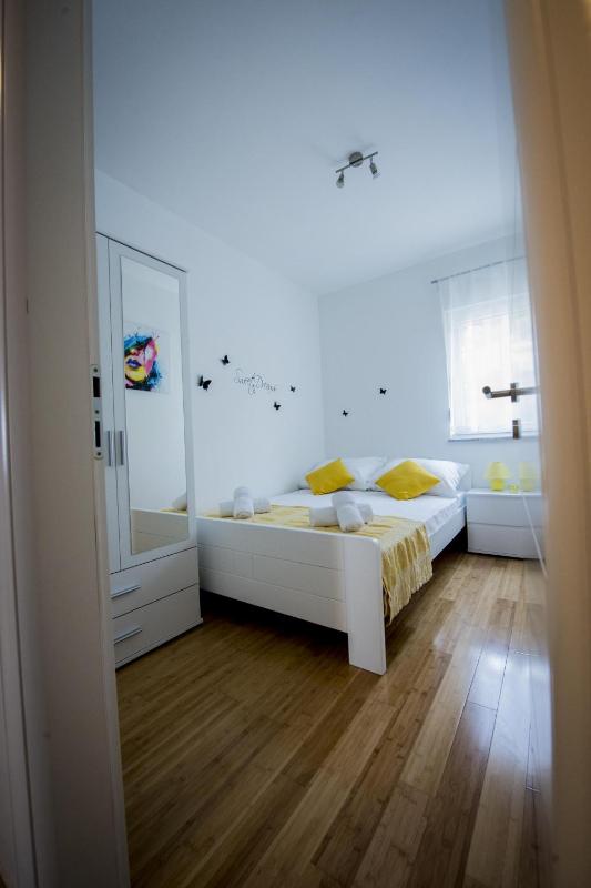 Apartment Luka - image 16