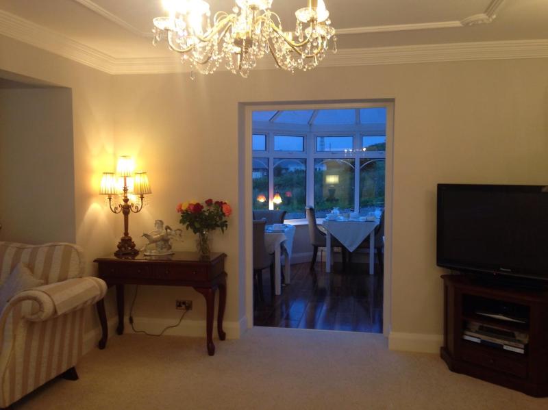 Deluxe Double or Twin Room image 2