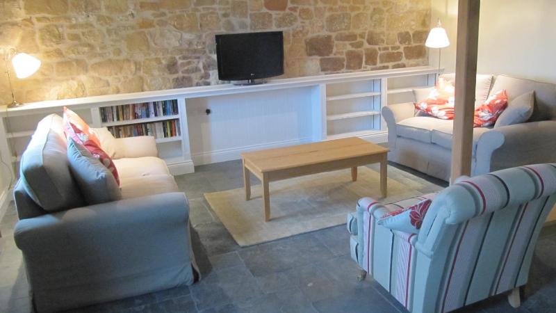 Two-Bedroom House image 2
