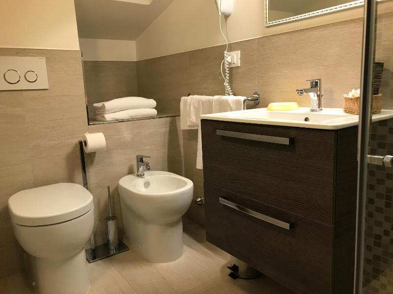 Hotel Touring - image 16