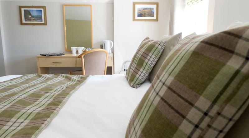 Deluxe Double Room with Shower image 4