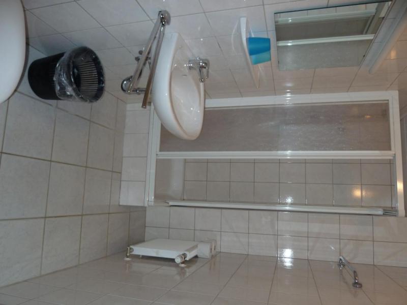 Premium Double Room image 3