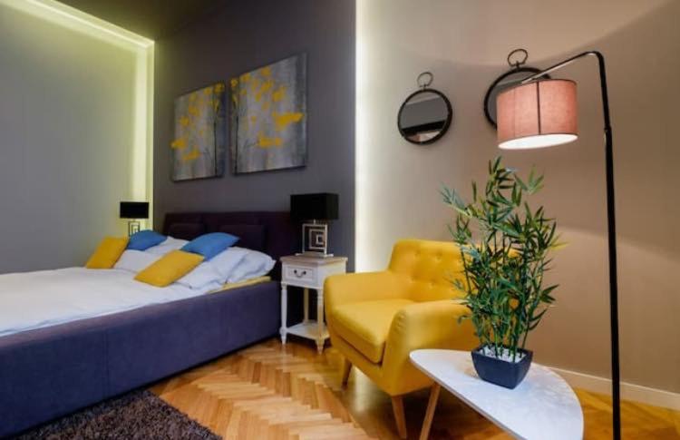 Lella Apartment - Pedestrian zone & Charming balcony - image 12