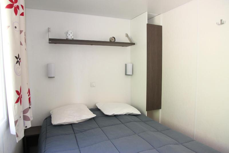 Mobile Home (4 Adults + 1 Child) image 4