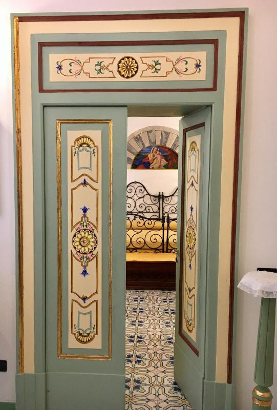 Old Taverna Sorrentina - image 28