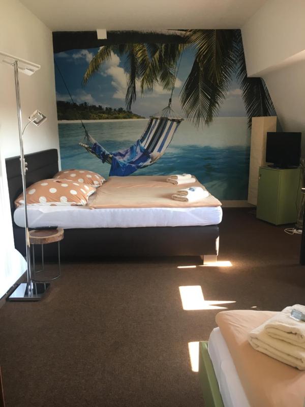 Triple Room image 1
