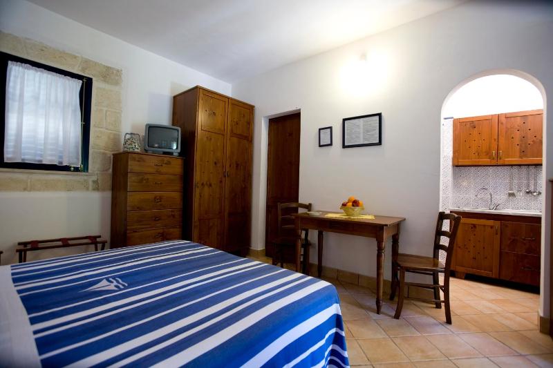 Cottage (2 Adults) image 3