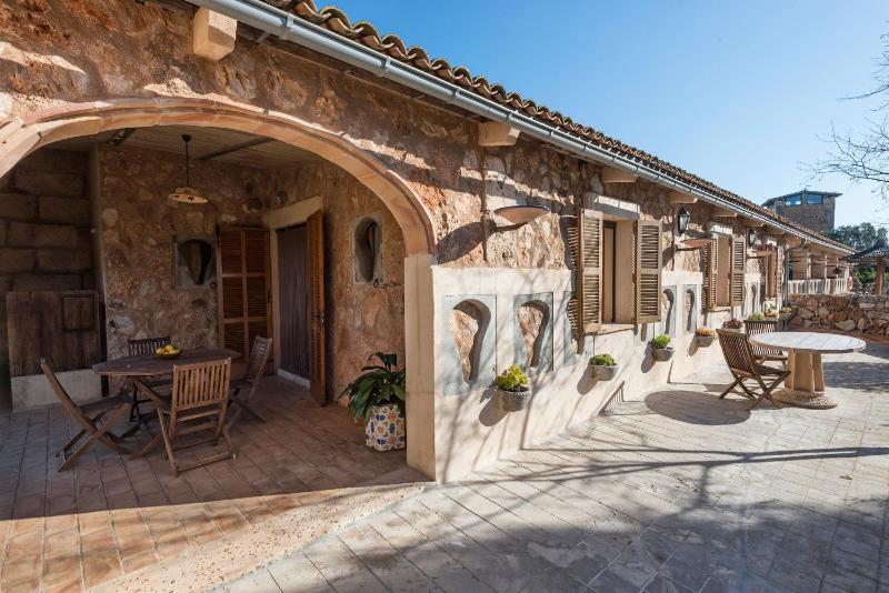 Two-Bedroom Villa image 1