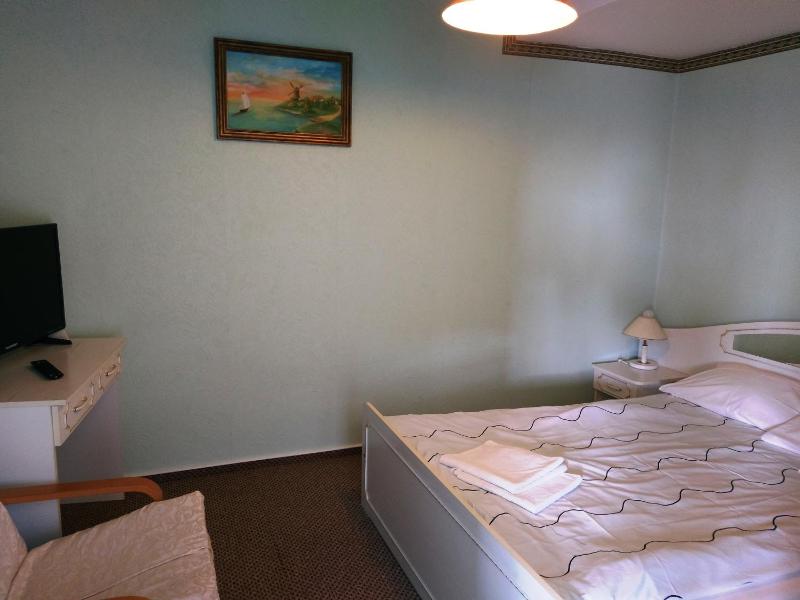 Apartment (2 Adults) image 4