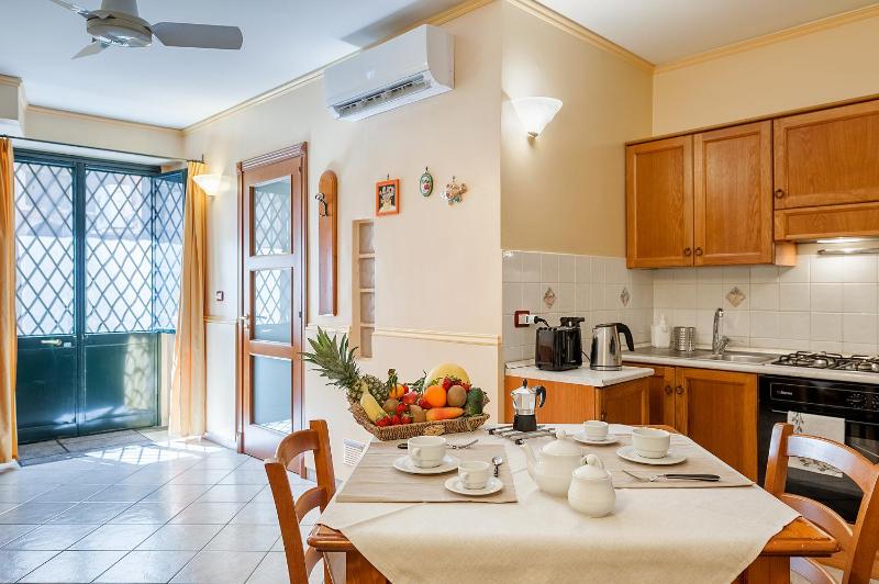 Catania Short Stay - image 38