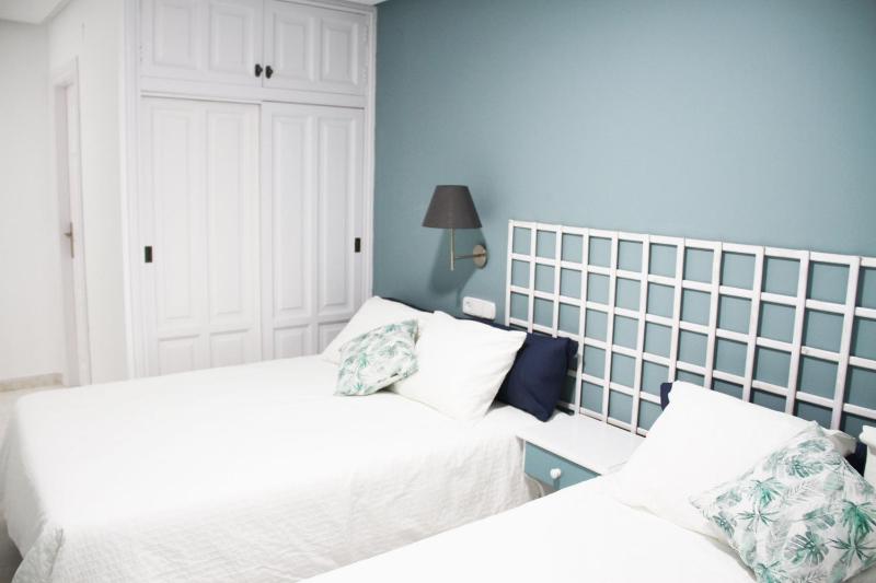 Standard Family Room image 3