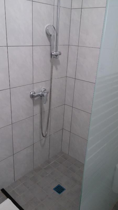 One-Bedroom Apartment with Terrace and Sea View image 4