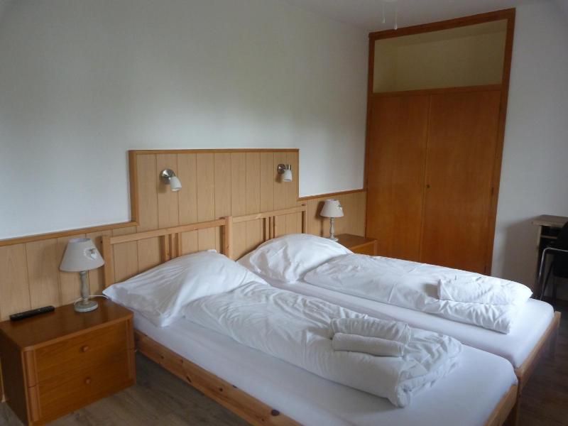Comfort Double or Twin Room with Balcony and Garden View image 1