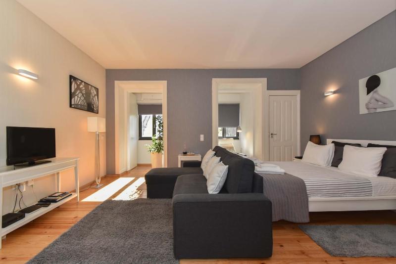 Almada Apartments 468 - image 4