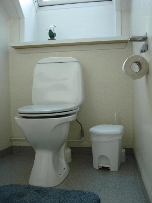 Single Room image 2