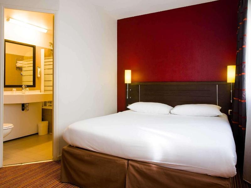 2 Rooms Nearby  image 2