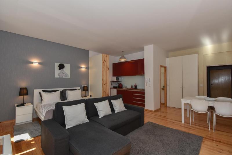 Almada Apartments 468 - image 6