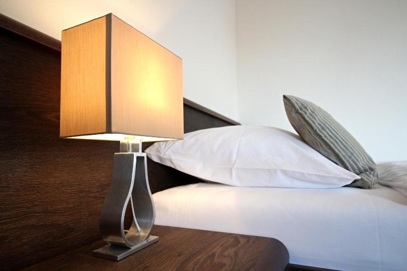 Single Room with Garden View image 1