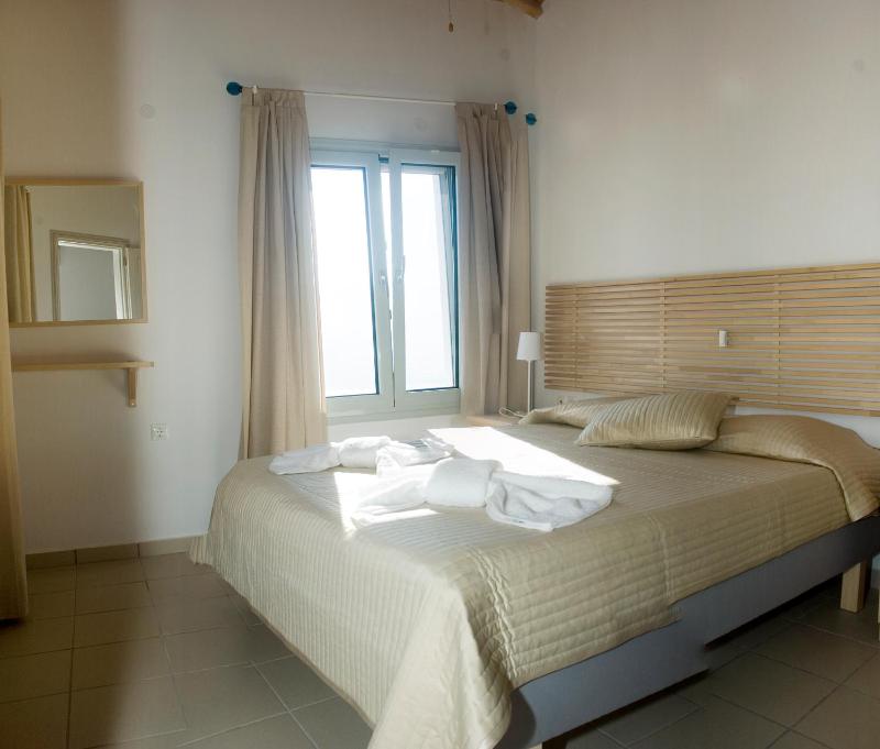 Thea Home Hotel by Booking Kottas - image 43