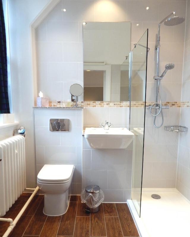 Double or Twin Room image 2