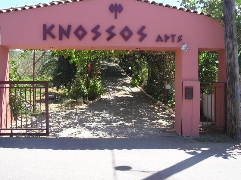 Knossos - image 15