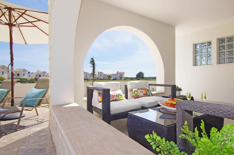 Villa image 3