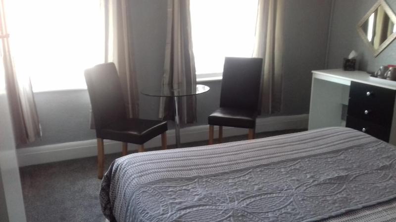 Superior Double Room image 2