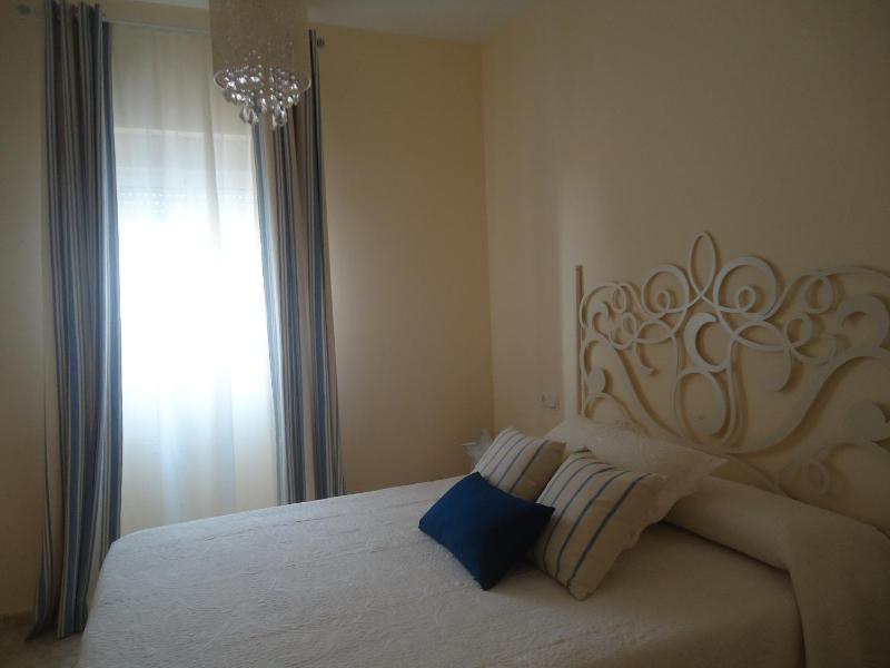 Apartamentos Acevedo Centro - image 12