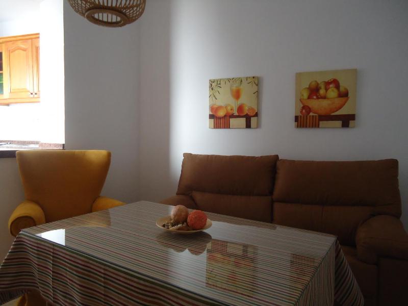 Apartamentos Acevedo Centro - image 26