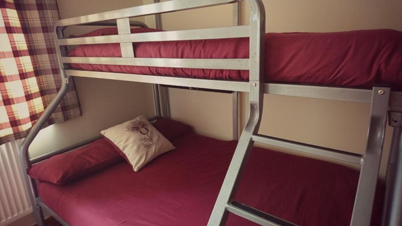 Double or Twin Room image 4