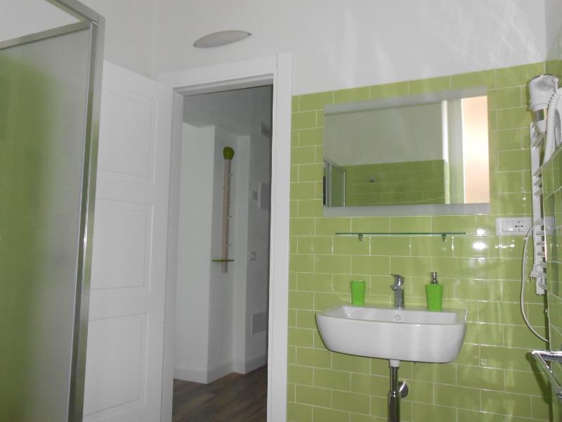 Colors of Cinque Terre - Guest House - image 35