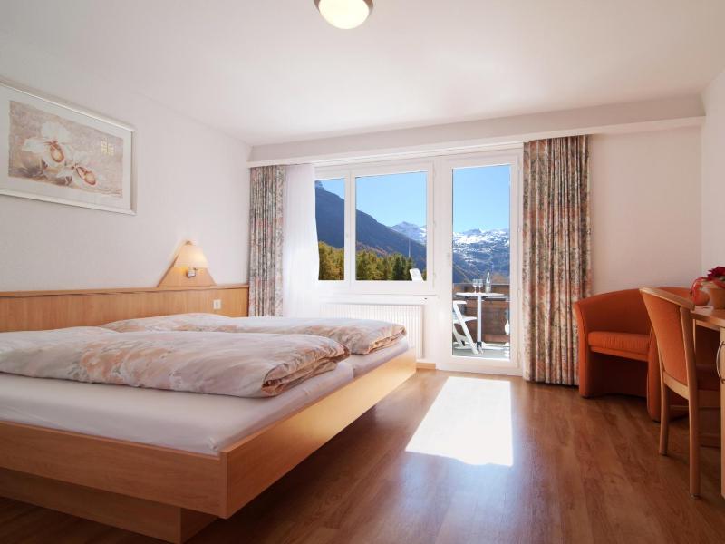 Double Room with Balcony image 1